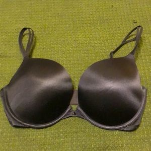Victoria’s Secret Push Up Bra 34DD